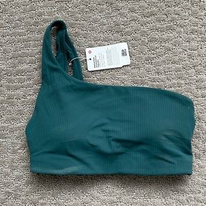 lululemon Ribbed Nulu Asymmetrical Yoga Bra